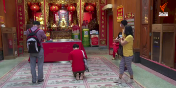 “วันตรุษจีน”-ประชาชนไหว้สิ่งศักดิ์สิทธิ์ทั่วประเทศคึกคัก