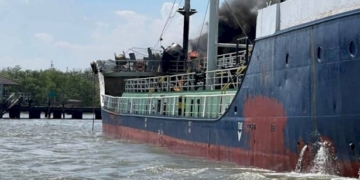 ด่วน!-เรือบรรทุกน้ำมันระเบิดกลางเจ้าพระยา-เสียชีวิต-1-คน