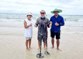 ชื่นชมจ่าทหารเรือ-งมหาพระเลี่ยมทองใต้ทะเลหาดทรายแก้วคืนเจ้าของ