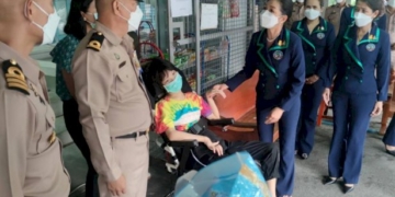 สอรฝ.จัดกิจกรรมจิตอาสาพัฒนาวัด-และนำชมรมภริยาบำรุงขวัญครอบครัวกำลังพล