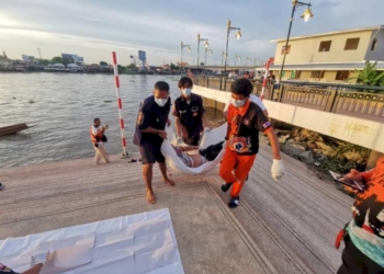 หนุ่มแพร่ตั้งเตารมควันตัวเองดับคาเก๋งฮอนด้า-ริมทางขึ้นเขาฉลากบางพระศรีราชา-พบจดหมายลาตาย