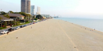 5-หน่วยงานแจงห้ามขายอาหาร-หาดนาจอมเทียน-ดีเดย์-27-มิย.65-จับจริง!-|-เดลินิวส์