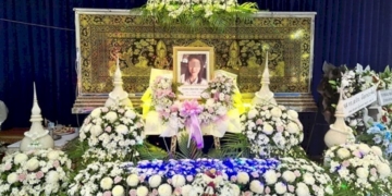 รดน้ำศพสุดเศร้าเหยื่อเพลิงไหม้-mountain-b-รายที่-22-พ่อลั่นทวงความยุติธรรมให้ลูกสาว