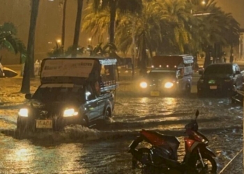 จมบาดาล!-ฝนถล่มหนักร่วมชั่วโมง-น้ำท่วมกลางดึกอ่วมทั่วเมืองพัทยา-|-เดลินิวส์