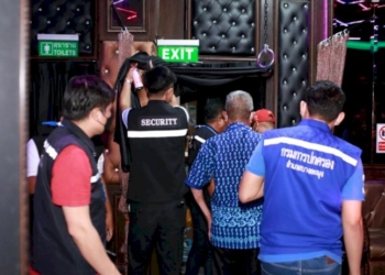 เมืองพัทยาร่วมปกครอง-ตรวจสถานบันเทิง-พบบางร้านทางหนีไฟใช้งานไม่ได้-|-เดลินิวส์