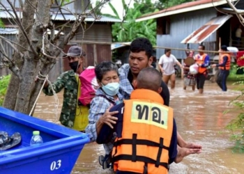 สังคมออนไลน์ภาคกลาง…-ผู้ว่าฯอยุธยา-ตรวจความพร้อมหลังเขื่อนเจ้าพระยา-ป่าสัก-ระบายน้ำเพิ่ม-|-เดลินิวส์