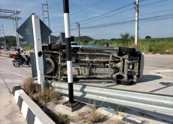 ​อุบัติเหตุ-รถติดขัด!-ทางหลวงหมายเลข-331-(สัตหีบ–เขาหินซ้อน)-ก่อนถึงเมกาโฮม-บ่อวิน