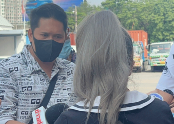 แฟนสาวไม่เชื่อ!-อ้างลองของขลัง