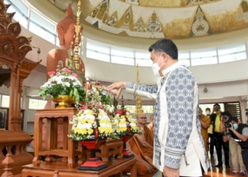 ปลัด-มท.ถวายมุทิตาสักการะยกย่อง-พระครูวิทูรธรรมนิเทศ
