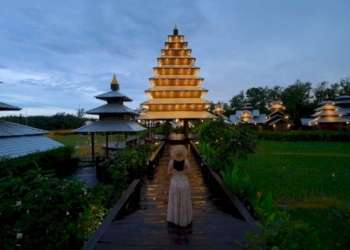 บ่อทองบุรี-โฮมสเตย์-แอนด์-รีสอร์ท-ที่พักสไตล์บาหลี-มีมุมถ่ายรูปสวยปังน่าไปพัก