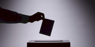 กกต.-รับรองผลเลือกตั้งสมาชิกสภาเมืองพัทยา-12-ราย-:-อินโฟเควสท์