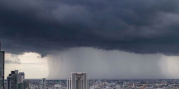 ฝนยังถล่มหนัก!-เตือน40จว.เสี่ยงท่วมฉับพลัน-สุราษฎร์อ่วม/ผู้ว่าฯสั่งรับมือ