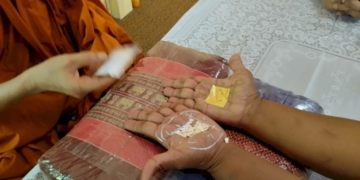 แห่-“เจิมมือ”-นะพระแม่โพสพ-วัดเขาไม้แดงหนึ่งเดียวในไทย-เชื่อเสริมดวงค้าขาย-โชคลาภมั่งมี