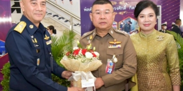 รมว.วัฒนธรรมมอบโล่รางวัลเกียรติยศผู้อุทิศตนและทำคุณประโยชน์เพื่อการศึกษาแก่-“เซอร์มอนิกา-ปรียารัตน์-ประทุมเท”