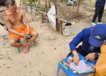 จับสึกพระทาสยาบ้าคากุฏิ!พบเพิ่งพ้นโทษเรือนจำ-บวชแล้วยังพาโจ๋ทั้งชาย-หญิงมั่วสุมทั้งวันทั้งคืน