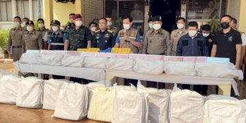 รวบ-2-ผัวเมีย-ขนยาเสพติดมูลค่ากว่า-100-ล้าน-จากเหนือกระจายภาคกลาง-ใต้