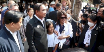 “ลุงตู่”-ลงเมืองเก่าตามงานสร้างอาคารจัดแสดงเครื่องทอง-ชลประทานเจ้าพระยาฝั่งตะวันตก