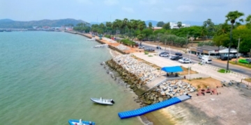 คืบหน้าแผนพัฒนาเขื่อนกันคลื่นกัดเซาะชายหาดอ่าวดงตาลสัตหีบเชื่อแล้วเสร็จดึงดูดนักท่องเที่ยวได้อีกเพียบ
