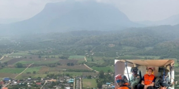 ผู้ว่าฯ-เชียงใหม่นำบินตรวจฝุ่นควันพร้อมย้ำปกป้อง”ดอยหลวงเชียงดาว”ให้ไร้ไฟป่า-ชี้โดนควันต่างถิ่นทำ”ล่องหน”